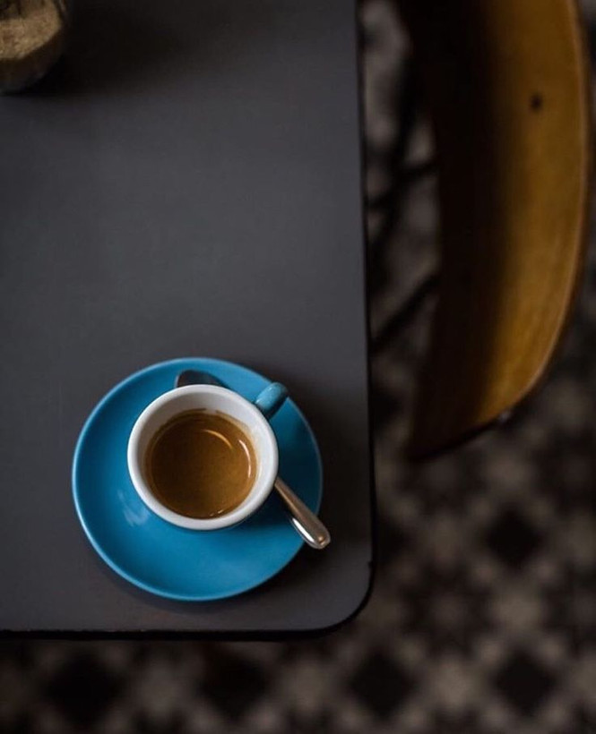 قهوه ترکیبی ۵۰/۵۰ عربیکا و روبوستا پابلوکافی – بستهبندی قهوه با طعم متعادل و کافئین بالا"